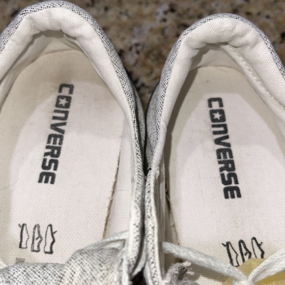 Converse - Picture 2 of 10